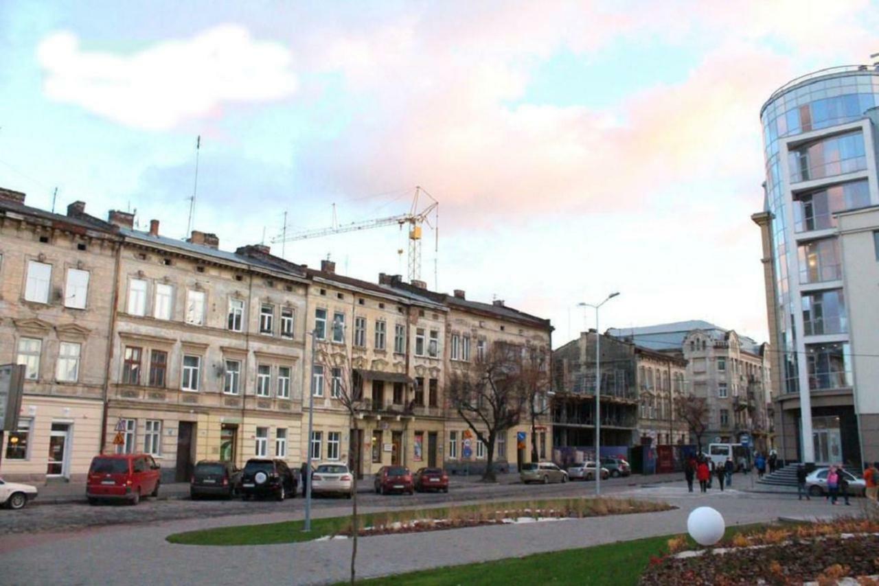 Mini Smart Apartments In The Central Part Of Lviv Exterior foto